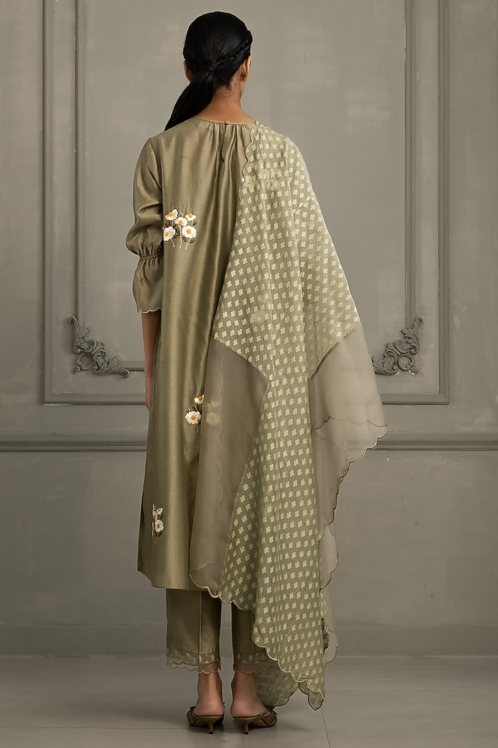 Sage Green Mul Chanderi Embroidered Tunic Set by Arcvsh by Pallavi Singh at Pernia's Pop Up Shop