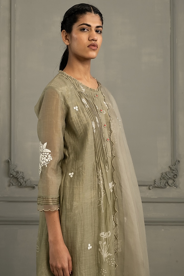 Sage Green Mul Chanderi Pleated Tunic Set by Arcvsh by Pallavi Singh at Pernia's Pop Up Shop