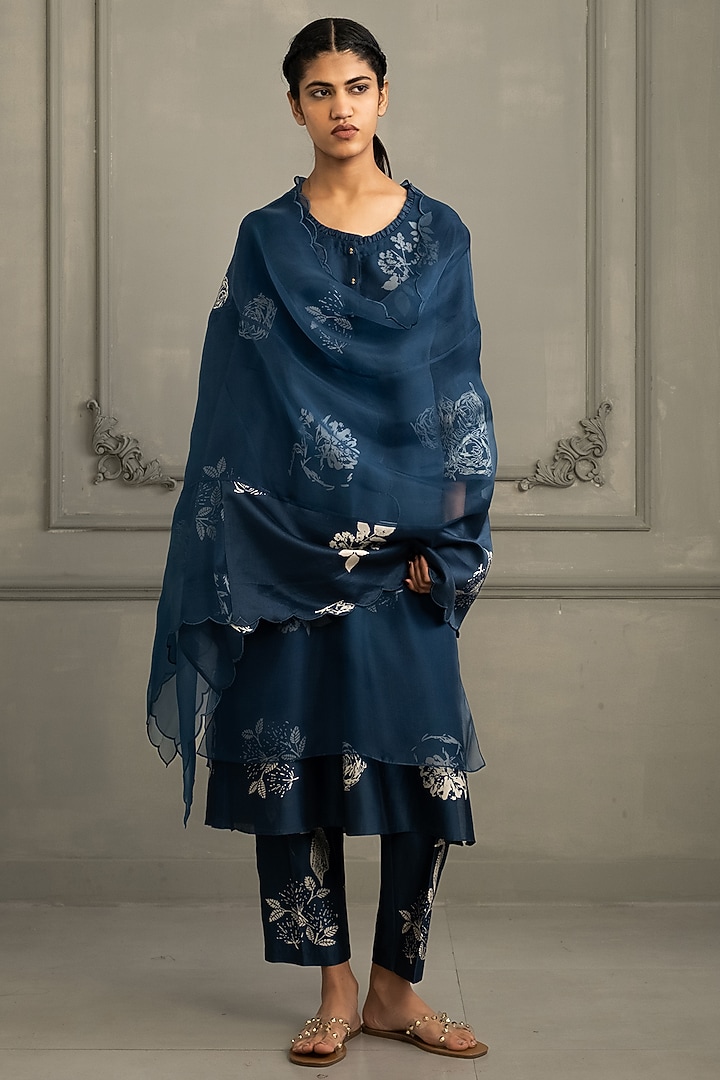Dark Blue Silk Chanderi Printed Tunic Set by Arcvsh by Pallavi Singh at Pernia's Pop Up Shop