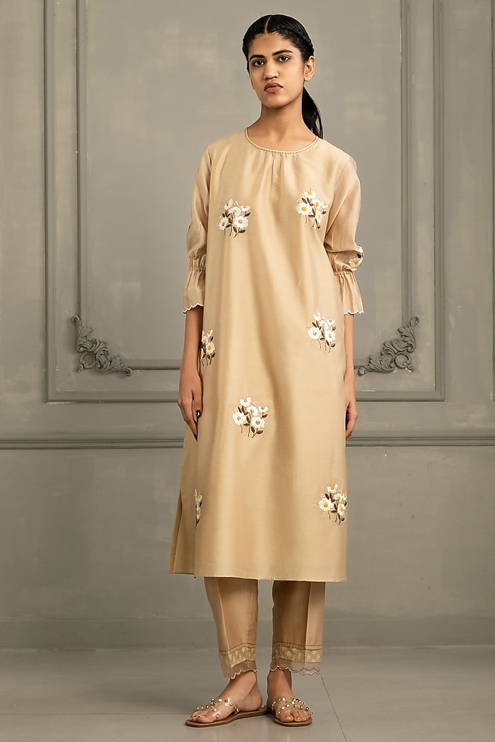 Beige Silk Chanderi Embroidered Tunic Set by Arcvsh by Pallavi Singh at Pernia's Pop Up Shop