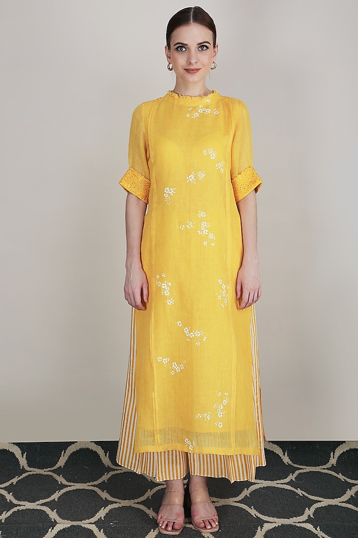 Yellow Linen Printed Tunic by Arcvsh by Pallavi Singh