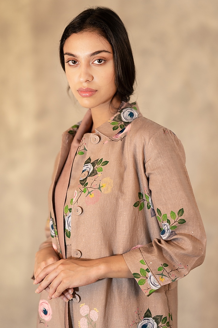 Almond Embroidered Jacket Set by Arcvsh by Pallavi Singh at Pernia's Pop Up Shop