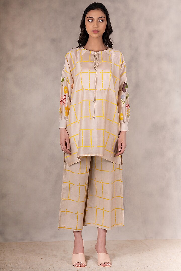 Sand Hand Block Printed Long Top by Arcvsh by Pallavi Singh