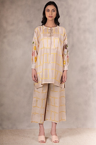 Sand Hand Block Printed Pants by Arcvsh by Pallavi Singh