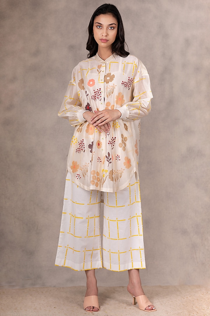 Ivory Hand Block Printed Co-Ord Set by Arcvsh by Pallavi Singh at Pernia's Pop Up Shop