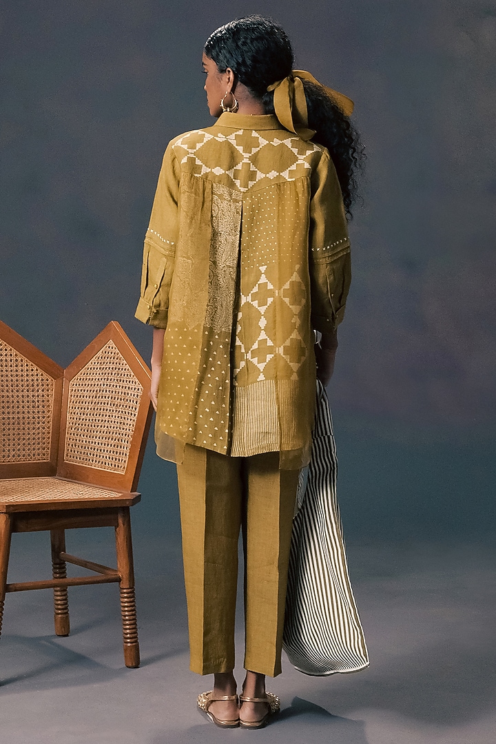 Moss Green Linen & Organza Printed Co-Ord Set by Arcvsh by Pallavi Singh at Pernia's Pop Up Shop