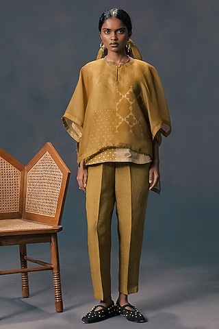 Moss Green Linen & Organza Printed Co-Ord Set by Arcvsh by Pallavi Singh