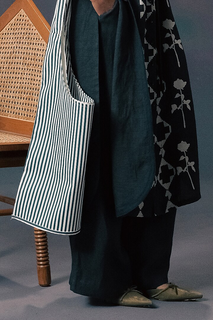 Indigo Linen Printed Co-Ord Set by Arcvsh by Pallavi Singh at Pernia's Pop Up Shop