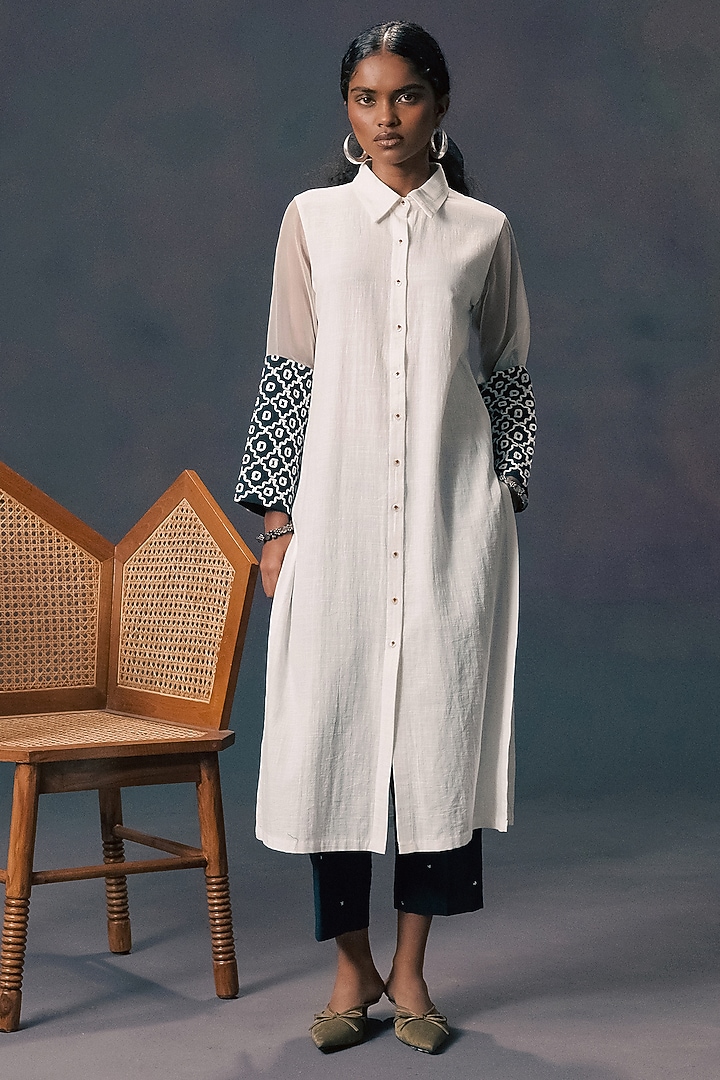 Indigo & Ivory Slub Cotton Printed Jacket Set by Arcvsh by Pallavi Singh at Pernia's Pop Up Shop