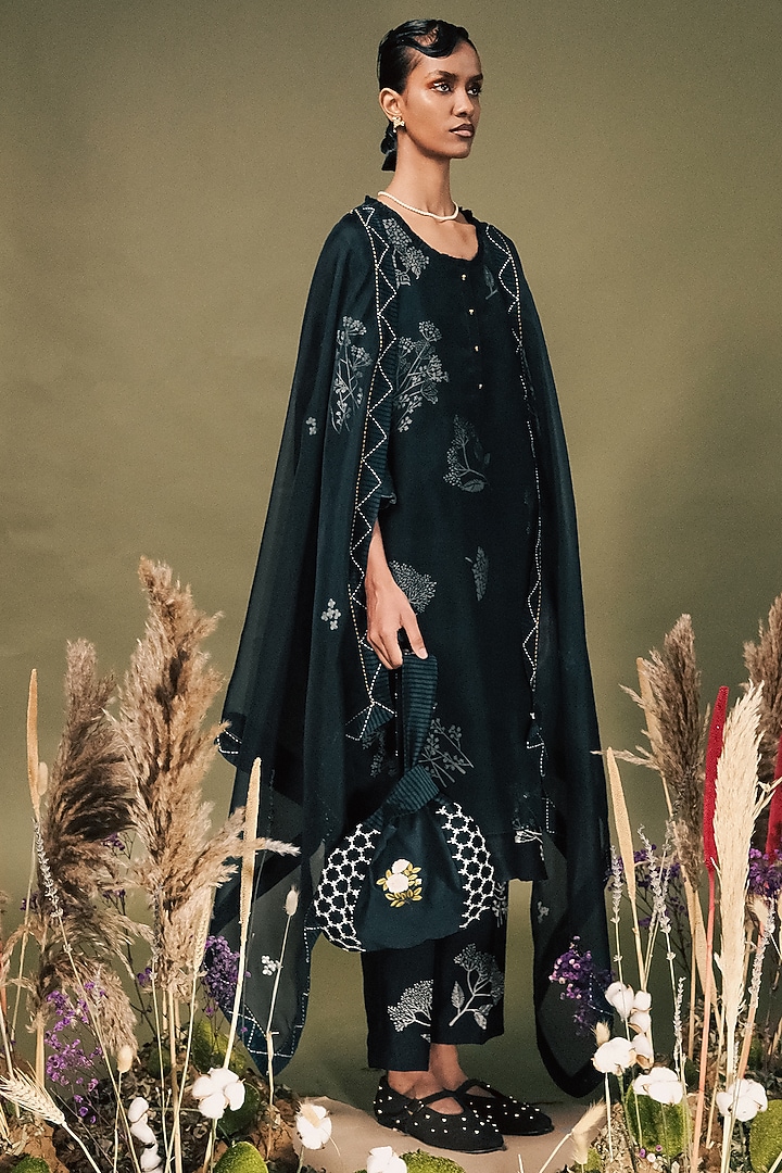 Indigo Blue Silk Chanderi Printed & Embroidered Tunic Set by Arcvsh by Pallavi Singh at Pernia's Pop Up Shop