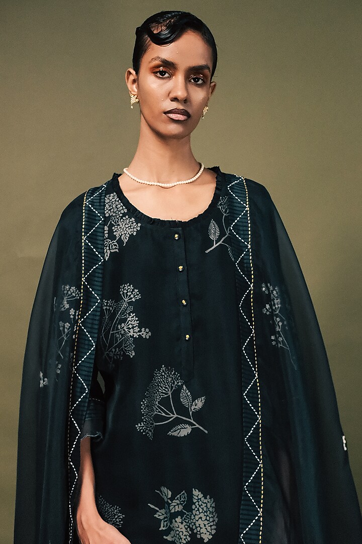 Indigo Blue Silk Chanderi Printed & Embroidered Tunic Set by Arcvsh by Pallavi Singh at Pernia's Pop Up Shop
