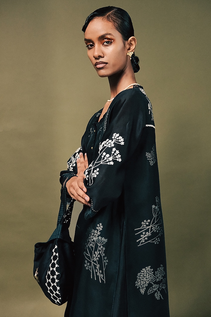 Indigo Blue Silk Chanderi Printed & Embroidered Tunic Set by Arcvsh by Pallavi Singh at Pernia's Pop Up Shop