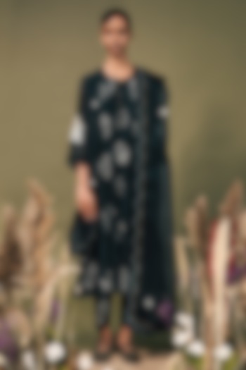 Indigo Blue Mul Chanderi Printed & Embroidered Tunic Set by Arcvsh by Pallavi Singh at Pernia's Pop Up Shop