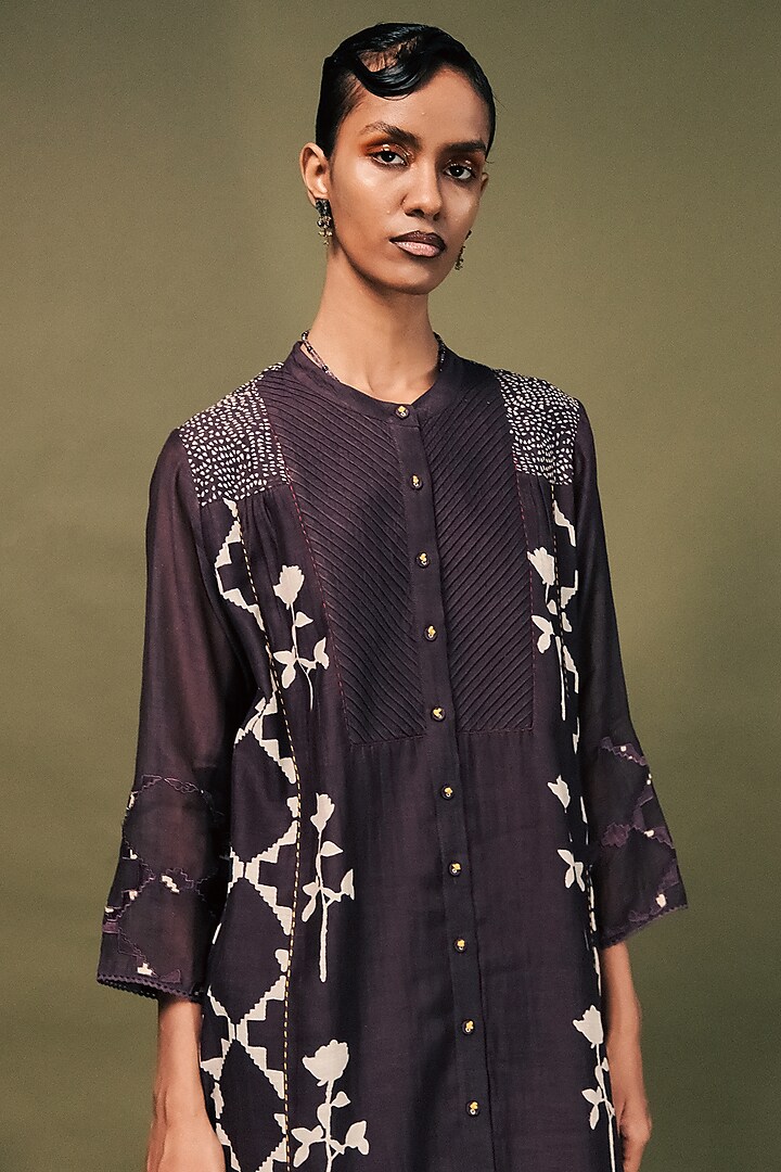 Lavender Mul Chanderi Printed & Embroidered Tunic Set by Arcvsh by Pallavi Singh at Pernia's Pop Up Shop