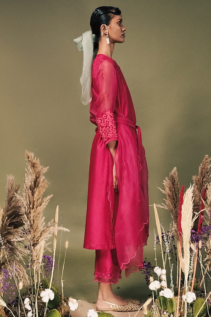 Fuchsia Silk Chanderi Dori Embroidered Tunic Set by Arcvsh by Pallavi Singh at Pernia's Pop Up Shop