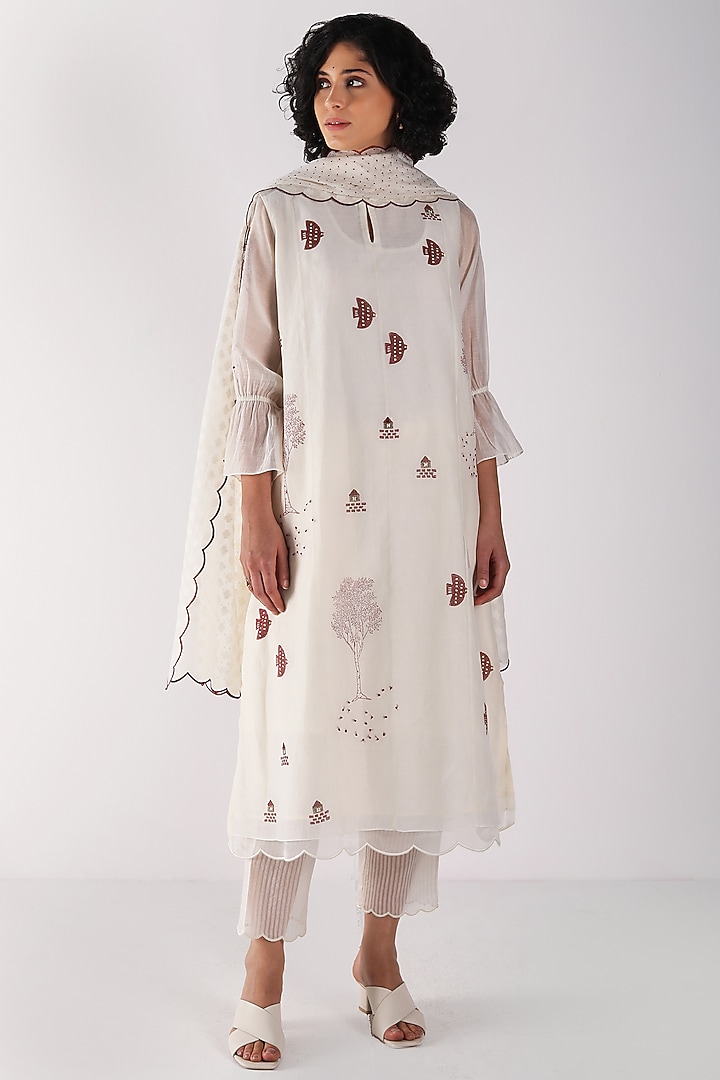 Ivory Cotton Chanderi Printed & Hand Embroidered Tunic Set by Arcvsh by Pallavi Singh at Pernia's Pop Up Shop
