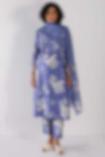 Twilight Blue Silk Chanderi Printed & Embroidered Tunic Set by Arcvsh by Pallavi Singh at Pernia's Pop Up Shop