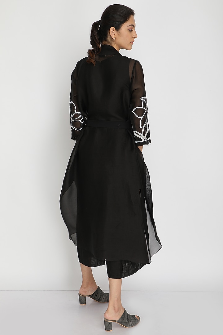 Black Printed Jacket Set by Arcvsh by Pallavi Singh at Pernia's Pop Up Shop