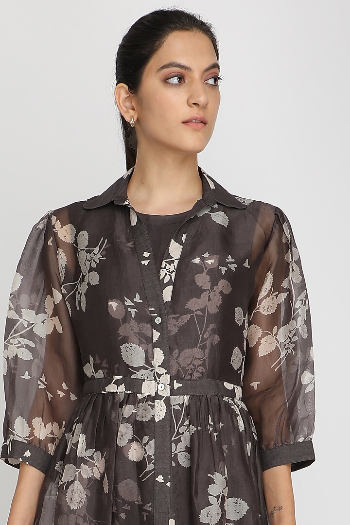 Dark Grey Printed Jacket Set by Arcvsh by Pallavi Singh at Pernia's Pop Up Shop