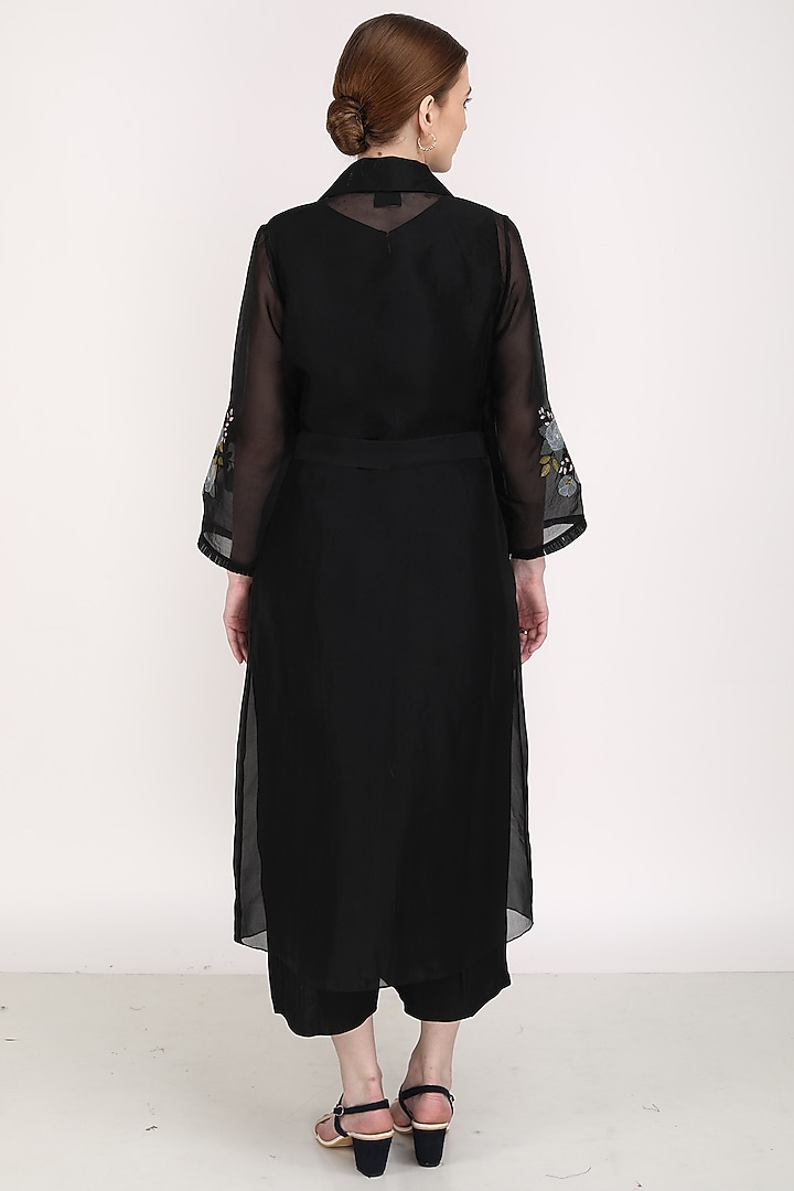Black Embroidered Jacket Set by Arcvsh by Pallavi Singh at Pernia's Pop Up Shop