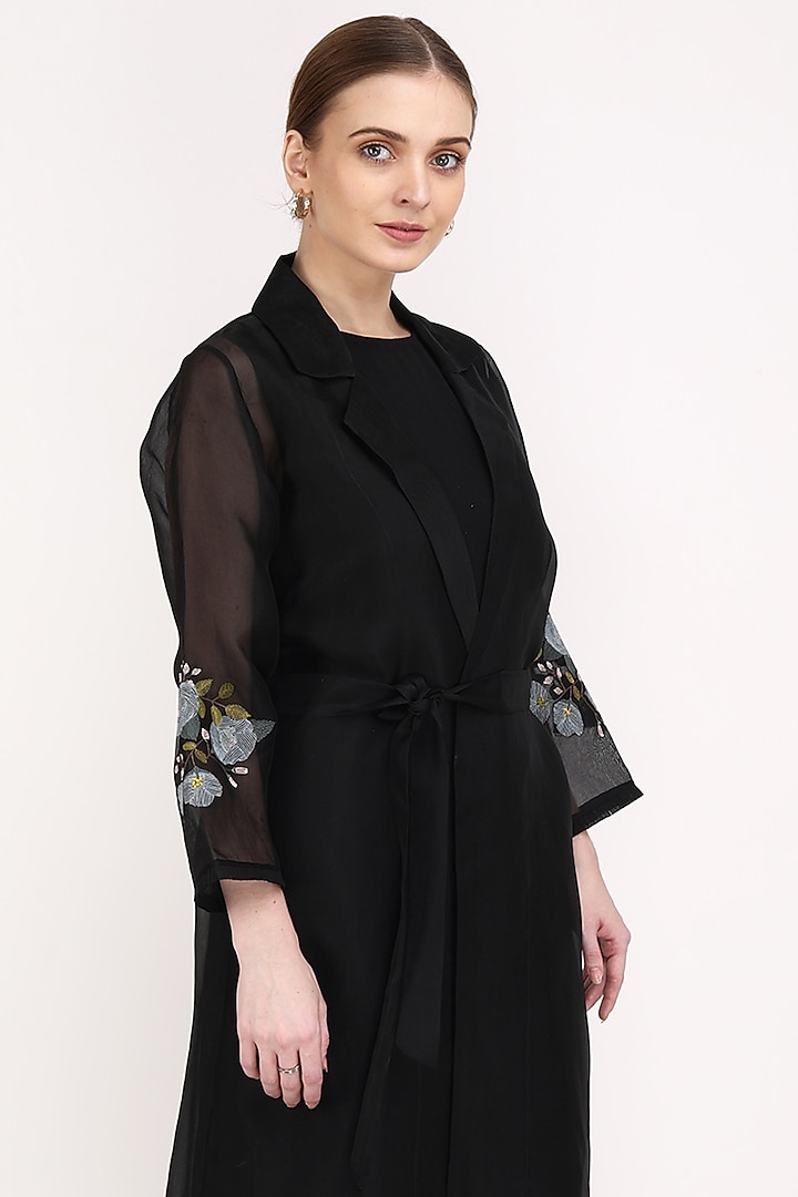Black Embroidered Jacket Set by Arcvsh by Pallavi Singh at Pernia's Pop Up Shop