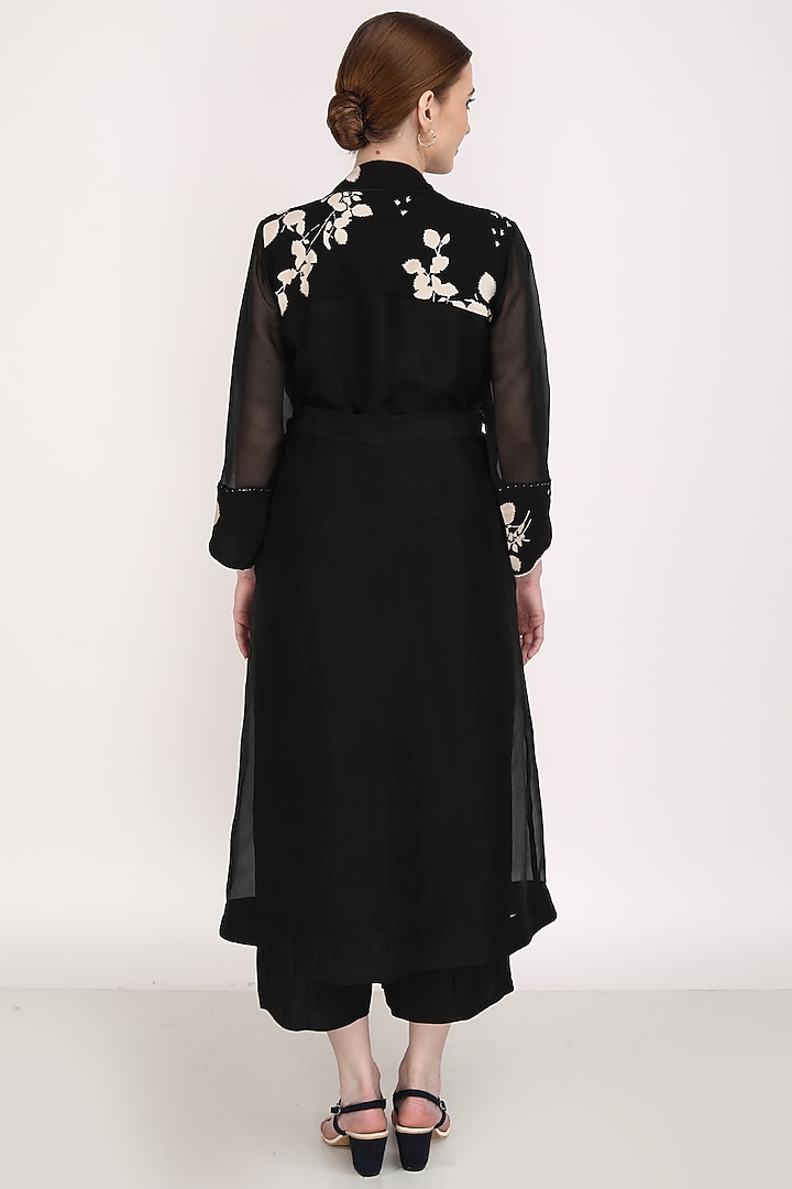 Black Printed Jacket Set by Arcvsh by Pallavi Singh at Pernia's Pop Up Shop