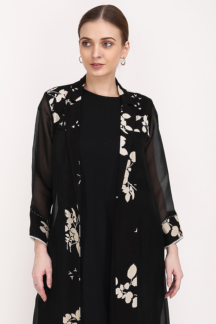 Black Printed Jacket Set by Arcvsh by Pallavi Singh at Pernia's Pop Up Shop