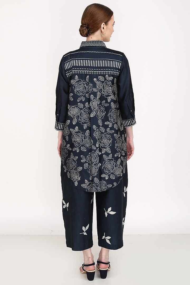 Indigo Printed Pants by Arcvsh by Pallavi Singh at Pernia's Pop Up Shop