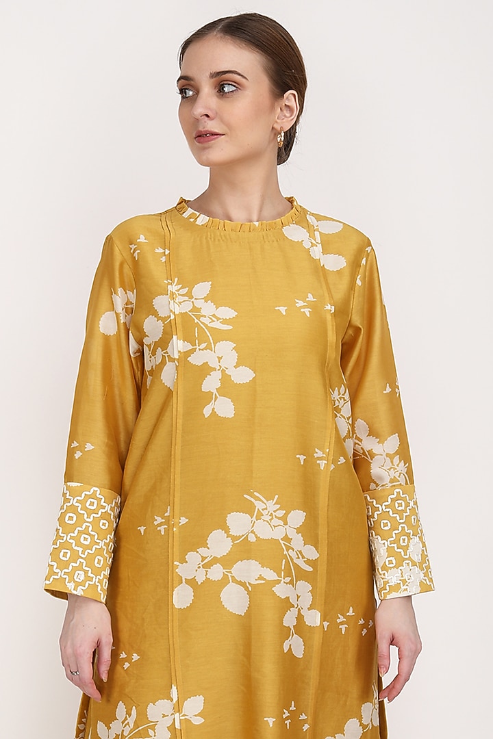 Ochre Yellow Printed Tunic Set by Arcvsh by Pallavi Singh at Pernia's Pop Up Shop