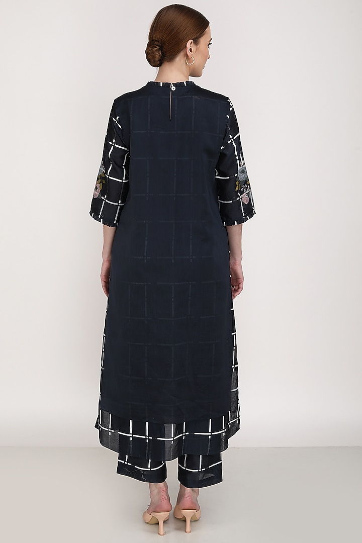 Indigo Printed Tunic Set by Arcvsh by Pallavi Singh at Pernia's Pop Up Shop