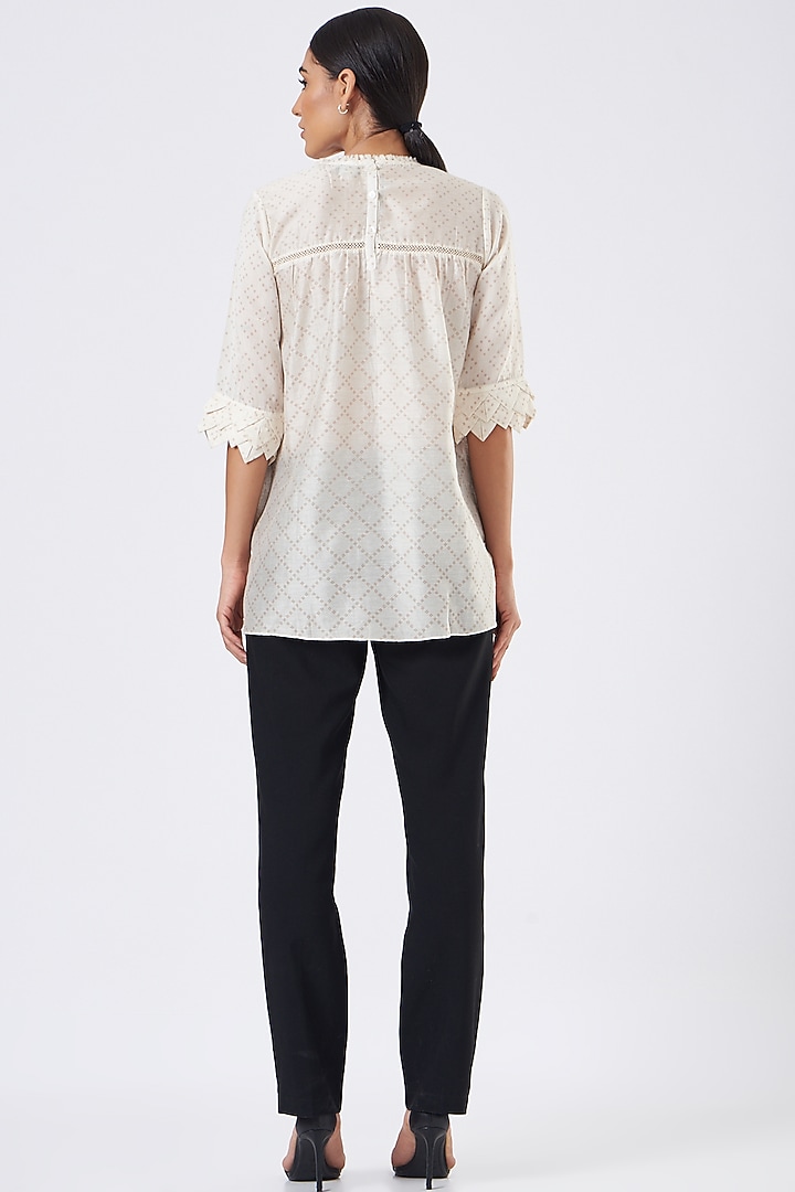 White Top With Panels by Arcvsh by Pallavi Singh at Pernia's Pop Up Shop