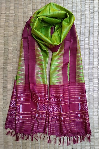 Lime Green & Maroon Handwoven Tie-Dye Dupatta by Abhiram Das