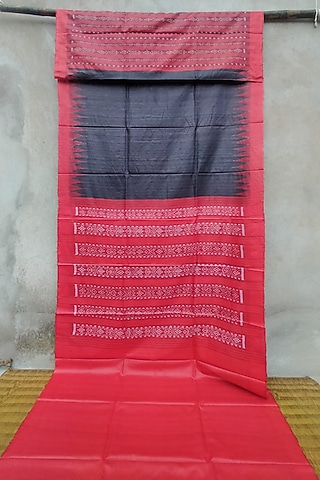 Black & Red Handwoven Saree With Tie-Dye by Abhiram Das