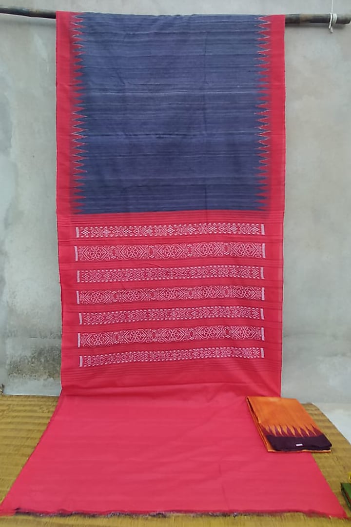 Grey & Red Handwoven Tie-Dye Saree by Abhiram Das