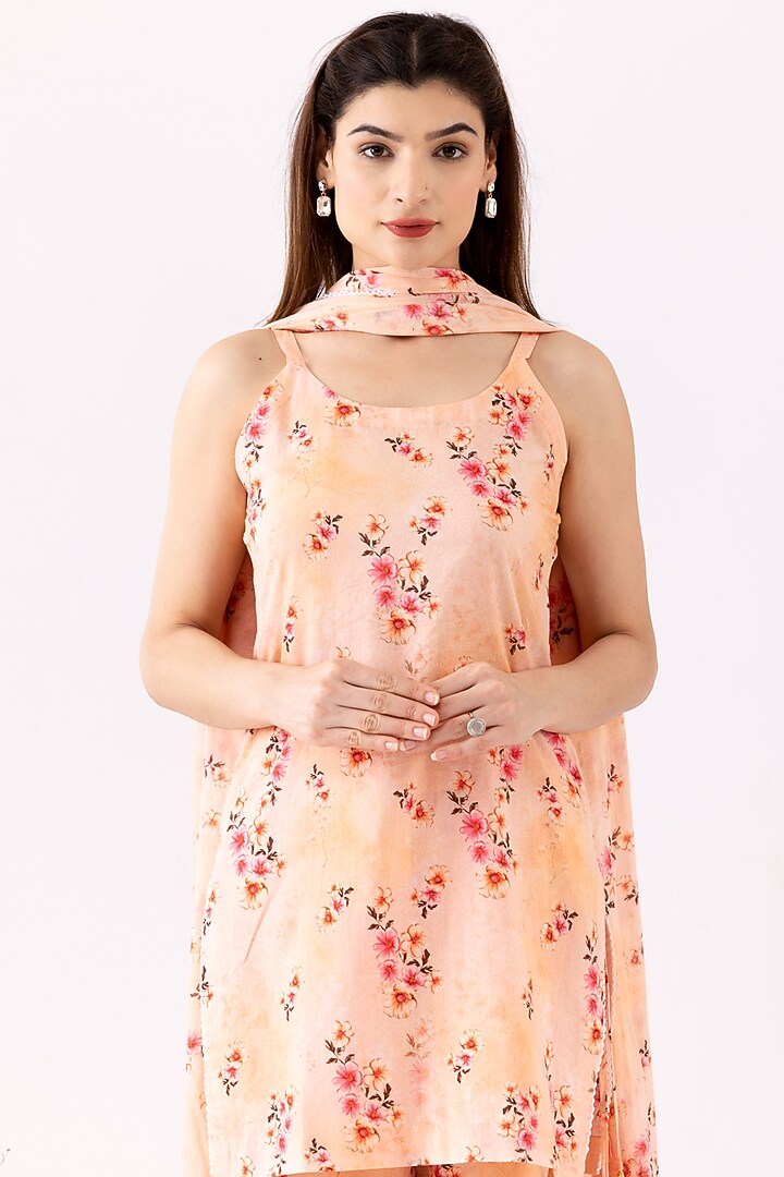 Peach Cotton Digital Printed Gharara Set by Abbaran at Pernia's Pop Up Shop
