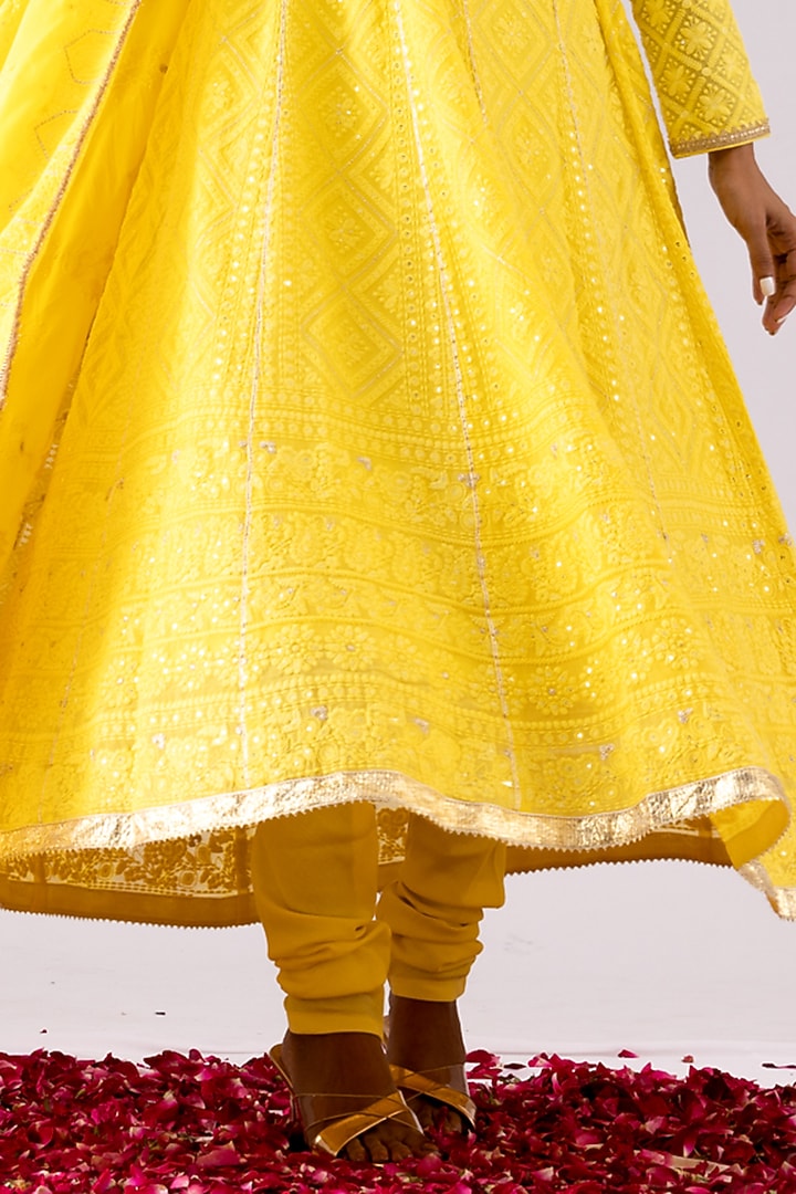 Lemon Yellow Georgette Chikankari Party Wear Anarkali Set by Abbaran at Pernia's Pop Up Shop