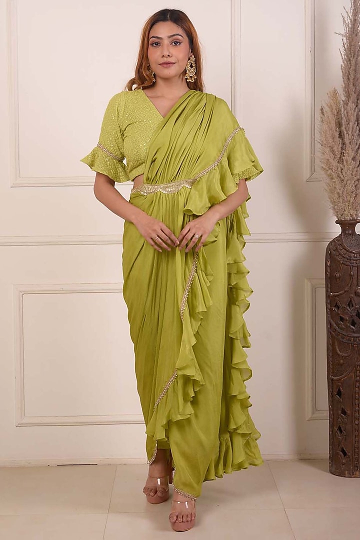 Mehendi Green Chiffon Pre-Stitched Saree Set by Abbaran