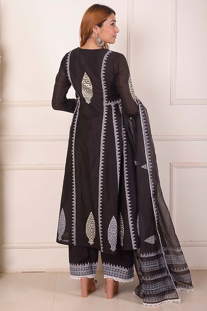 Black Chanderi Embroidered & Printed Anarkali Set by Abbaran at Pernia's Pop Up Shop