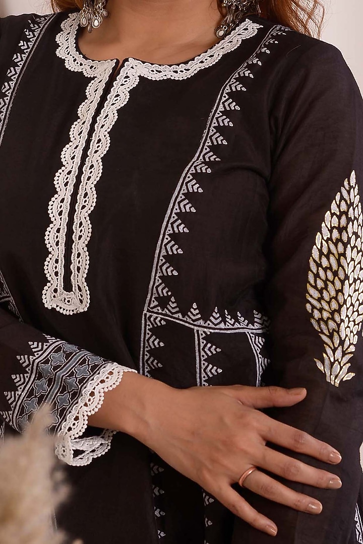 Black Chanderi Embroidered & Printed Anarkali Set by Abbaran at Pernia's Pop Up Shop