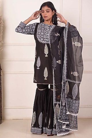 Black Chanderi Printed Gharara Set by Abbaran