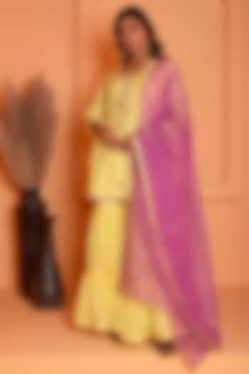 Yellow Chanderi Gharara Set by Abbaran at Pernia's Pop Up Shop
