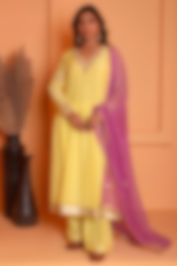 Yellow Chanderi Embroidered Anarkali Set by Abbaran at Pernia's Pop Up Shop