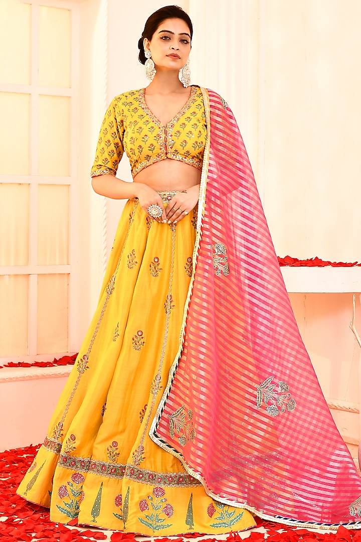 Golden Yellow Cotton Silk Foil Printed Lehenga Set by Abbaran at Pernia's Pop Up Shop