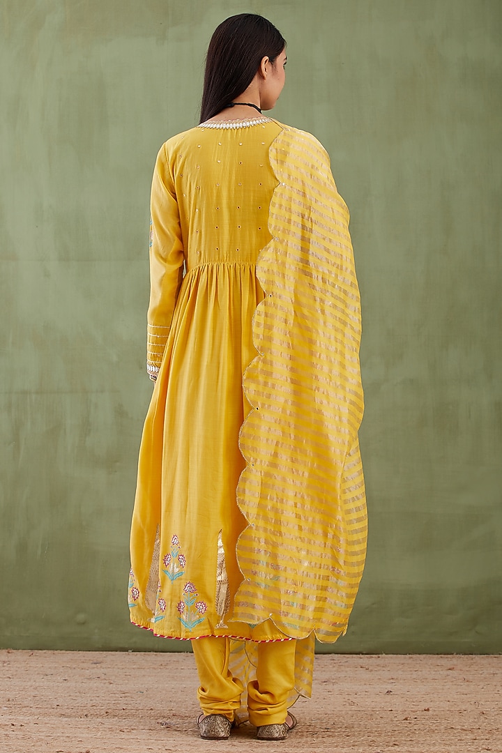 Yellow Foil Block Printed Anarkali Set by Abbaran at Pernia's Pop Up Shop