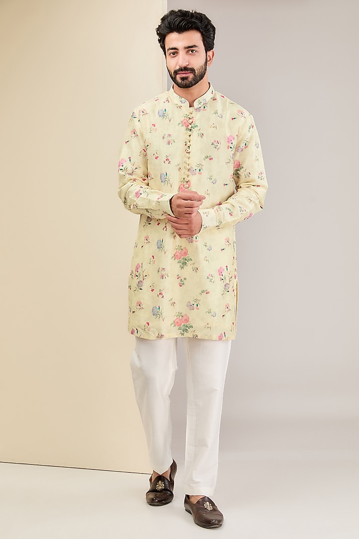 Ivory Silk Printed Kurta Set by AUGUST by Swati Akash Jhunjhunwala at Pernia's Pop Up Shop