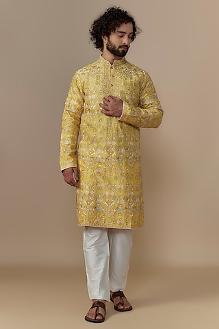 Sunset Yellow Blended Dupion Machine Embroidered Kurta Set by AUGUST by Swati Akash Jhunjhunwala
