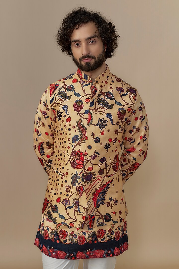 Gold Blended Dupion Chintz Printed & Hand Embroidered Bundi Jacket Set by AUGUST by Swati Akash Jhunjhunwala at Pernia's Pop Up Shop
