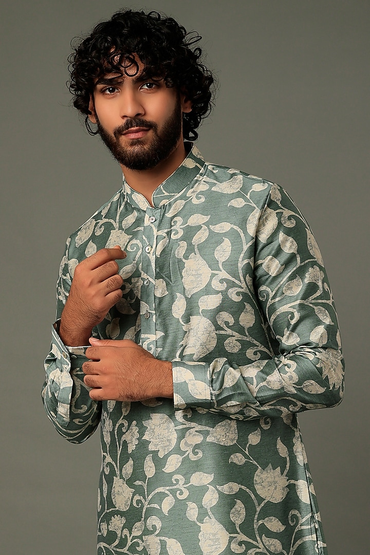 Olive Green Silk Digital Printed Kurta Set by AUGUST by Swati Akash Jhunjhunwala at Pernia's Pop Up Shop