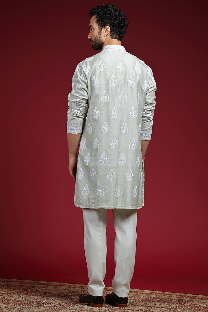 Sea Green Silk Blend Aari Embroidered Short Kurta Set by AUGUST by Swati Akash Jhunjhunwala at Pernia's Pop Up Shop