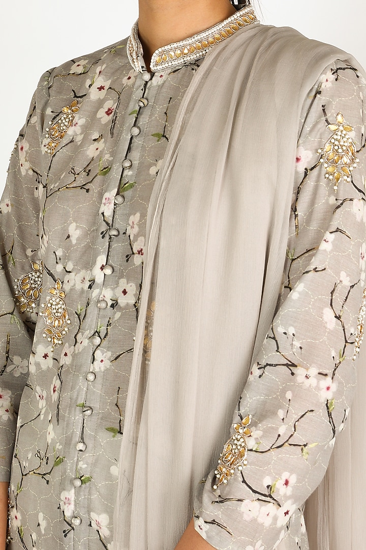 Grey Kurta Set by Adara By Sheytal at Pernia's Pop Up Shop